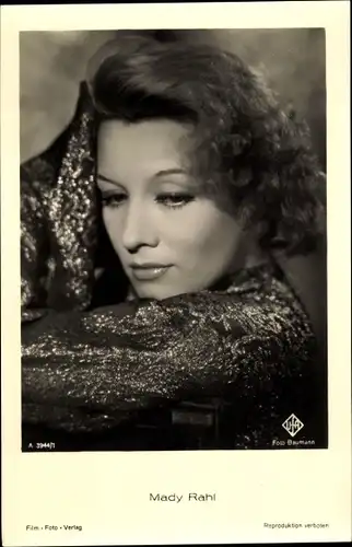 Ak Schauspielerin Mady Rahl, Portrait