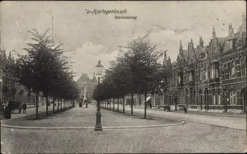 Ak 's Hertogenbosch Nordbrabant Niederlande, Stationsweg