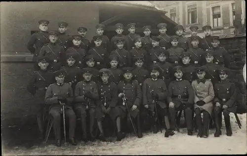 Foto Ak Deutsche Soldaten in Uniform, Gruppenbild