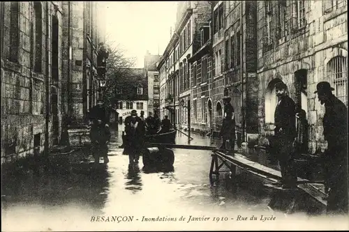 Ak Besançon Doubs, Inondations de Janvier 1910, Rue du Lycee