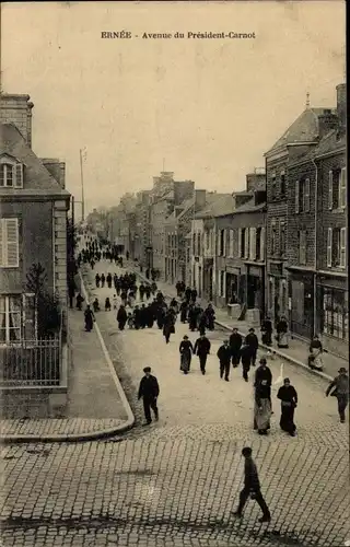 Ak Ernée Mayenne, Avenue du President Carnot