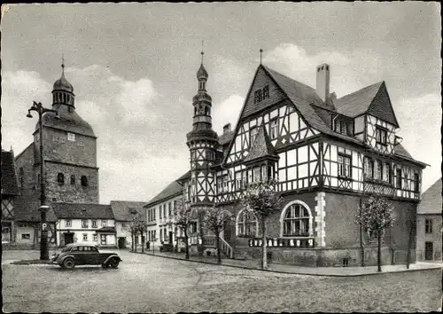 Ak Harzgerode im Harz, Marktplatz mit Rathaus, Auto