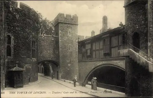 Ak London City England, Traitors' Gate and St Thomas’s Tower