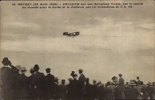 Ak Beteny, 25 Aout 1909, Paulhan sur son Aeroplane Voisin, Doppeldecker