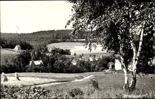 Ak Hellendorf Bad Gottleuba in Sachsen, Blick über Felder zur Ortschaft