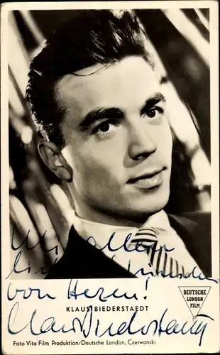 Ak Schauspieler Claus Biederstaedt, Liebeskrieg nach Noten, Autogramm