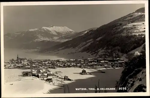 Ak Wattens in Tirol, Blick auf das Kellerjoch und die Stadt