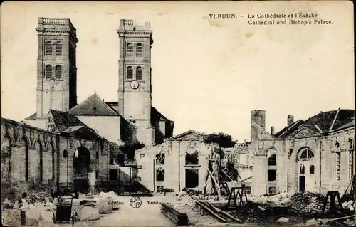 Ak Verdun Meuse, La Cathedrale et l'Eveche