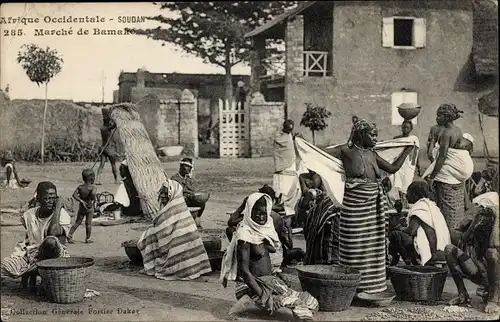 Ak Bamako Mali, Afrique Occidentale, Un coin de marche, Marktplatz, Eingeborene