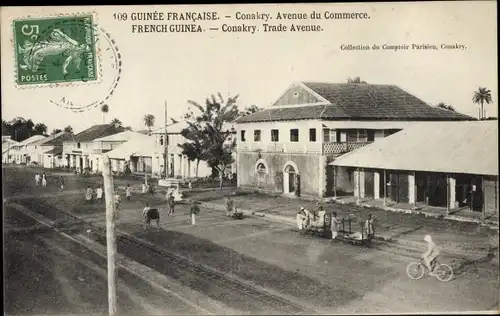 Ak Konakry Guinea, Trade Avenue, Straßenpartie