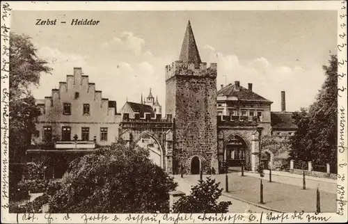 Ak Zerbst in Anhalt, Heidetor
