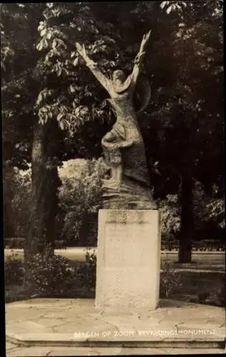 Ak Bergen op Zoom Nordbrabant Niederlande, Bevrijdingsmonument