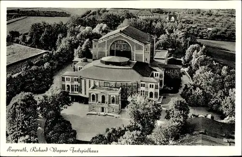 Ak Bayreuth in Oberfranken, Richard Wagner Festspielhaus, Fliegeraufnahme