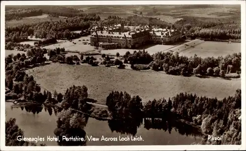 Ak Perth Schottland, Gleneagles Hotel, Perthshire, View Across Loch Laich