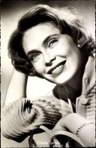 Ak Schauspielerin Gisela Tantau, Portrait, Nacht der Entscheidung