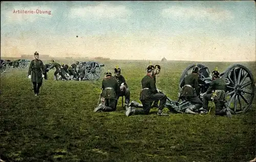 Ak Deutsche Soldaten in Uniformen, Artillerie Übung, Geschütze
