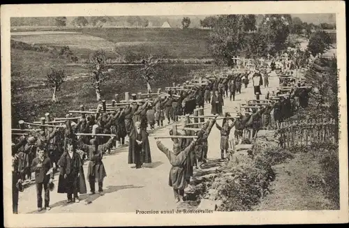 Ak Procesion anual de Roncesvalles Navarra, Prozession