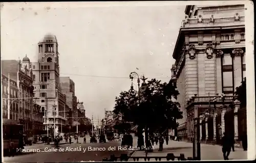 Ak Madrid, Calle de Alcalá y Banco del Rio de la Plata