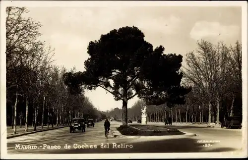 Ak Madrid Spanien, Paseo de Coches del Retiro