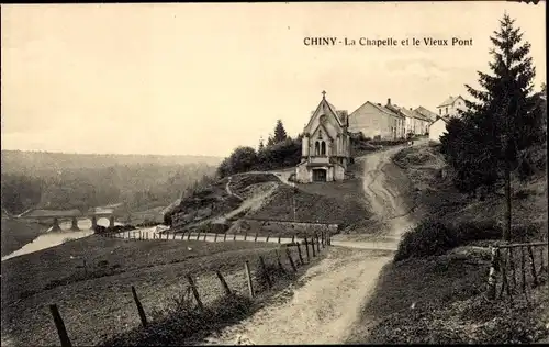 Ak Chiny Wallonien Luxemburg, La Chapelle et le Vieux Pont