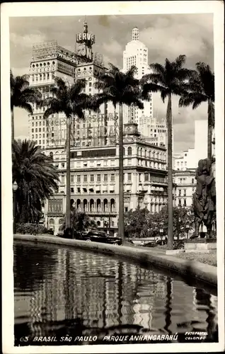 Ak São Paulo Brasilien, Parkpartie, Wolkenkratzer