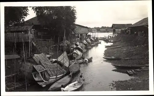 Ak Sumatra Indonesien, Dorfpartie, Boote