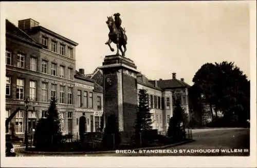 Ak Breda Nordbrabant Niederlande, Standbeeld Stadhouder Willem III