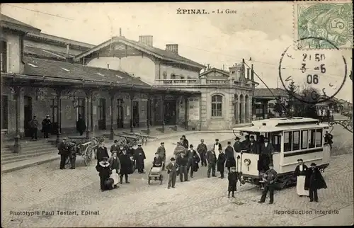 Ak Épinal Lothringen Vosges, La Gare, Straßenbahn