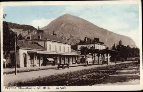 Ak Veynes Hautes Alpes, La Gare, Gleisansicht