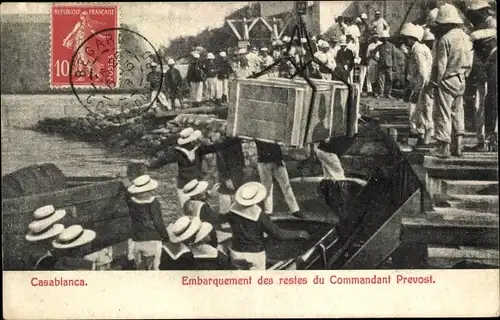 Ak Casablanca Marokko, Embarquement des restes di Commandant Prevost