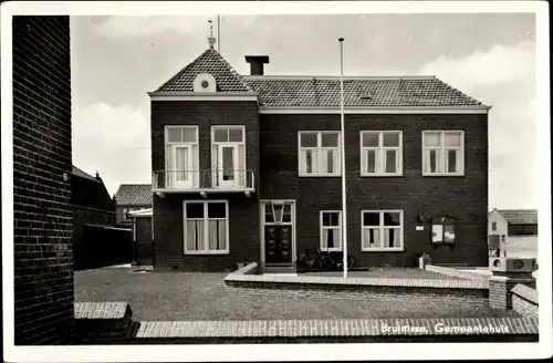 Ak Bruinisse Zeeland, Gemeentehuis