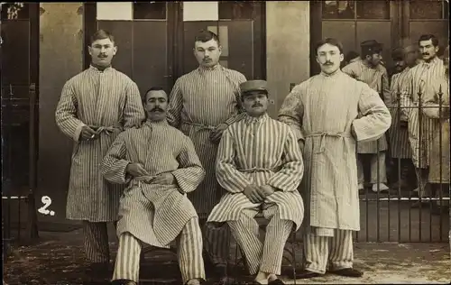 Foto Ak Stuttgart in Württemberg, Reserve Lazarett, Liederhalle