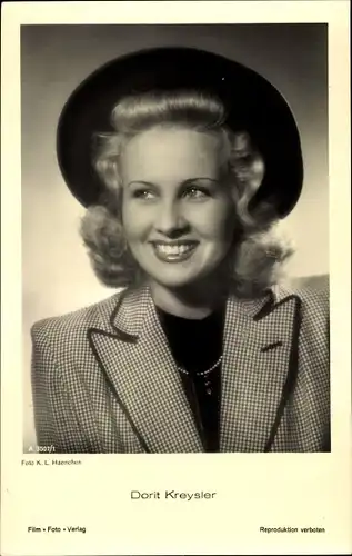 Ak Schauspielerin Dorit Kreysler, Portrait, Hut