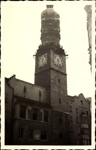 Foto Ak Innsbruck in Tirol, Stadtturm
