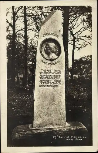 Ak Keswick Cumbria England, John Ruskin Memorial