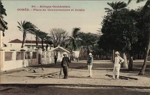 Ak Gorée Dakar Senegal, Place du Gouvernement et Jardin