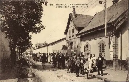 Ak Héricourt Haute Saône, Sortie des Usines