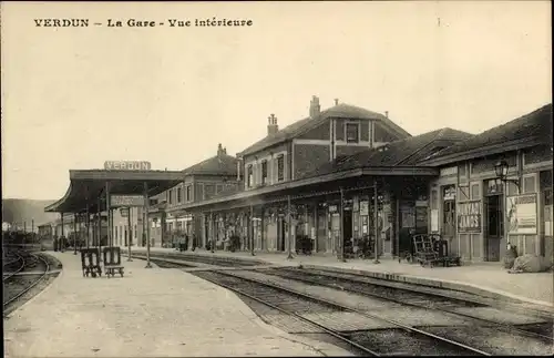 Ak Verdun Meuse, La Gare