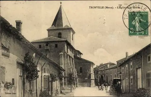 Ak Tronville en Barrois Meuse, L'Eglise et les Ecoles