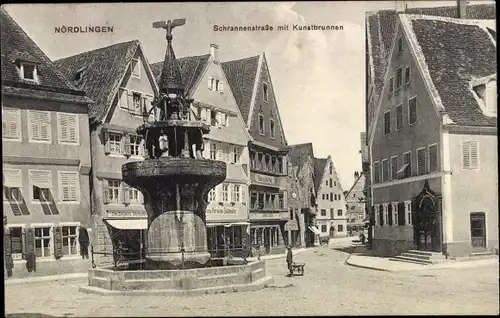 Ak Nördlingen im Nördlinger Ries Schwaben, Blick in die Schrannenstraße, Kunstbrunnen
