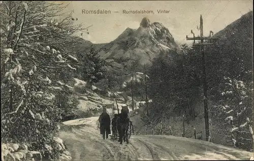 Ak Romsdalen Norwegen, Romsdalshorn, Vinter, Kutsche, Schnee