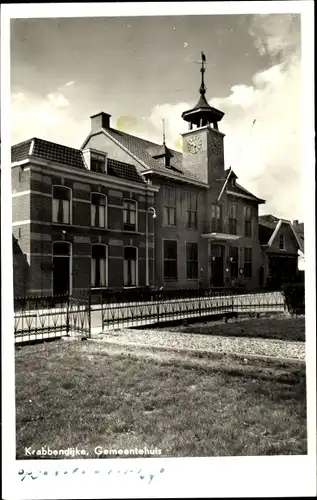 Ak Krabbendijke Zeeland, Gemeentehuis