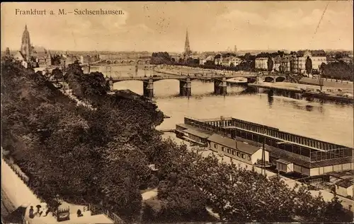 Ak Sachsenhausen Frankfurt am Main, Uferpartie, Brücke