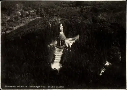 Ak Detmold am Teutoburger Wald, Hermannsdenkmal, Fliegeraufnahme