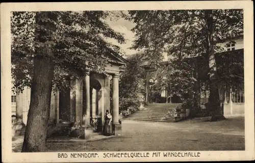 Ak Bad Nenndorf an der Weser, Schwefelquelle mit Wandelhalle