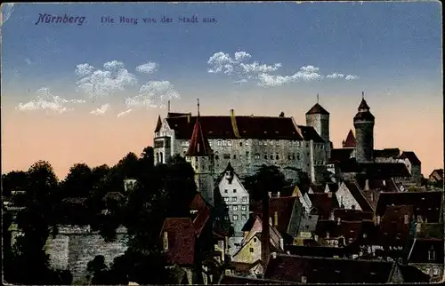 Ak Nürnberg in Mittelfranken, Burg von der Stadt aus gesehen