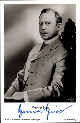 Ak Schauspieler Werner Hinz, Portrait, Autogramm, Film Geliebte Feindin