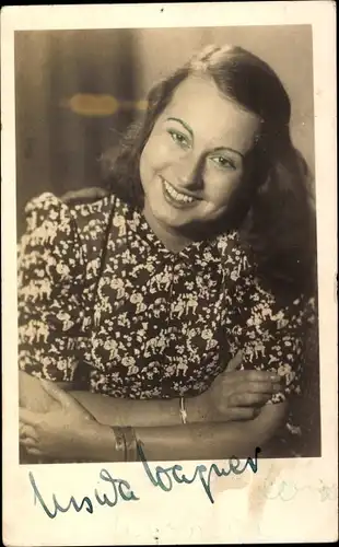 Ak Schauspielerin Ursula Wagner, Portrait, Autogramm