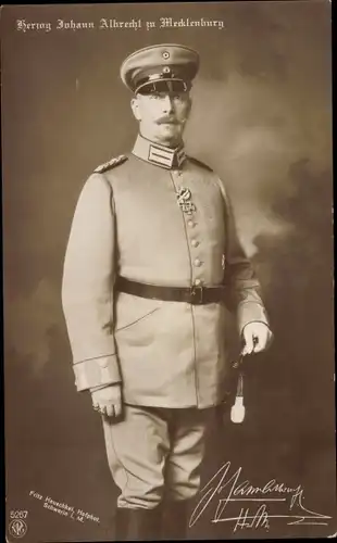Ak Herzog Johann Albrecht zu Mecklenburg, Portrait in Uniform