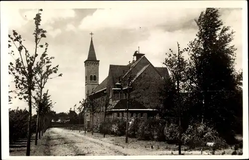Ak Oostrum Limburg Niederlande, Noviciaat St. Paschalis, Kapel exterieur